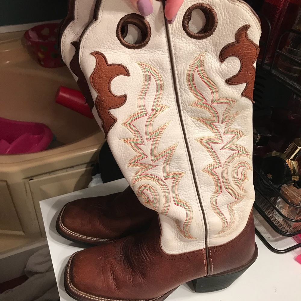 Tony L women’s boots forsale